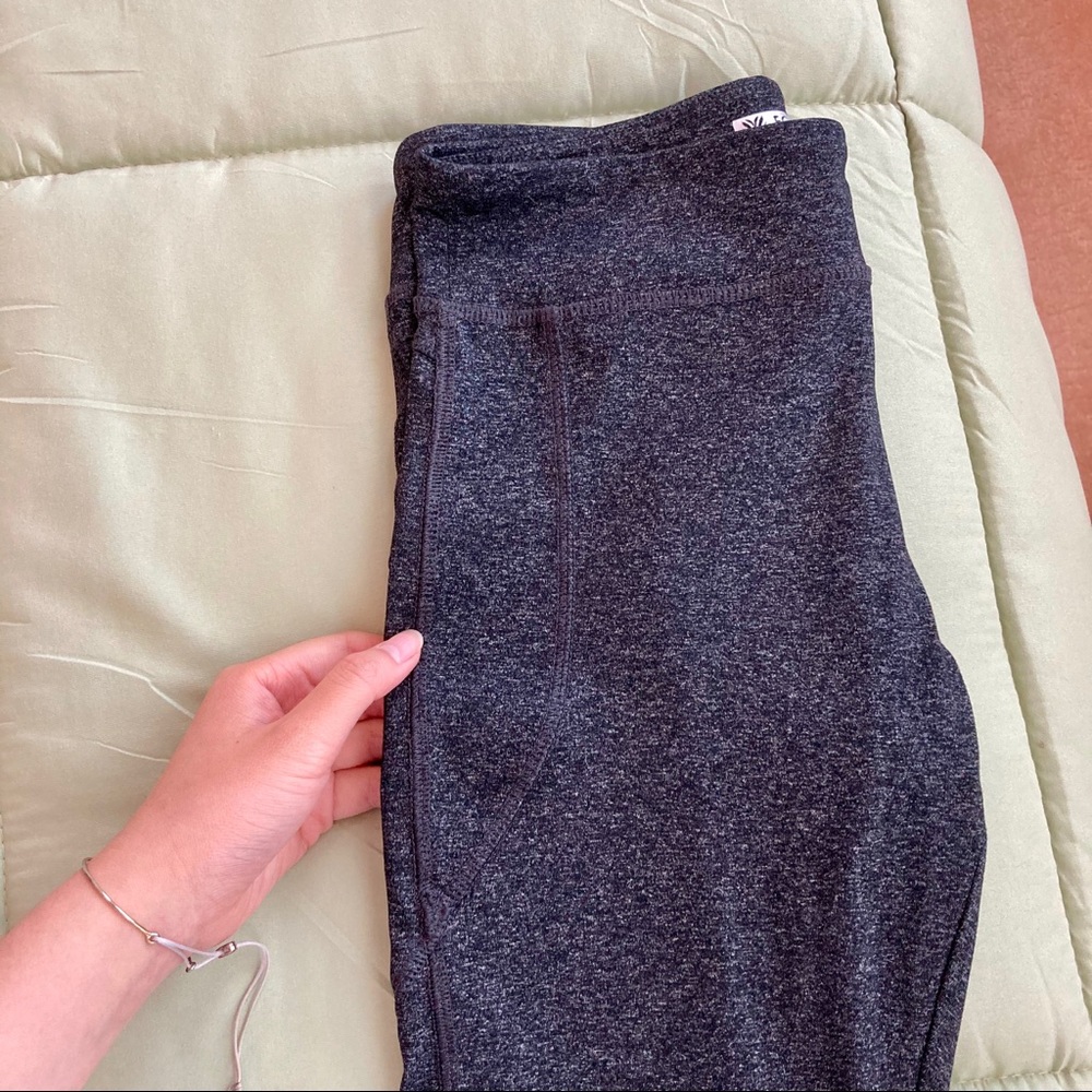 F21// midlength dark grey athletic leggings